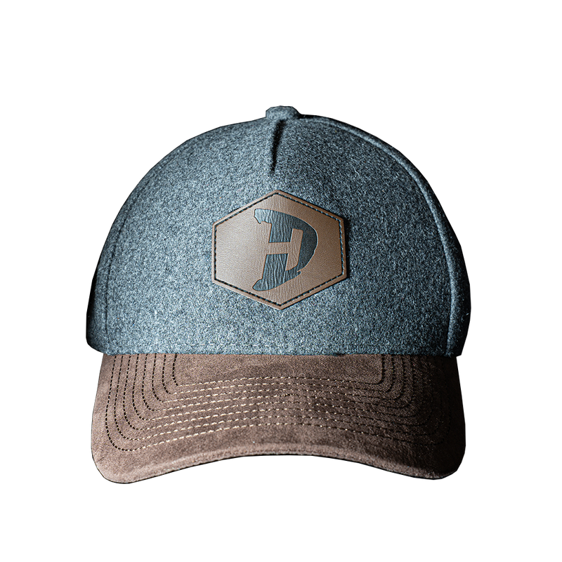 Load image into Gallery viewer, Vintage Leather Cap
